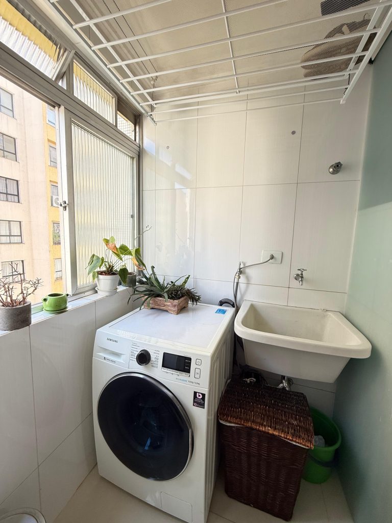 Apartamento reformado e pronto para morar em Perdizes!