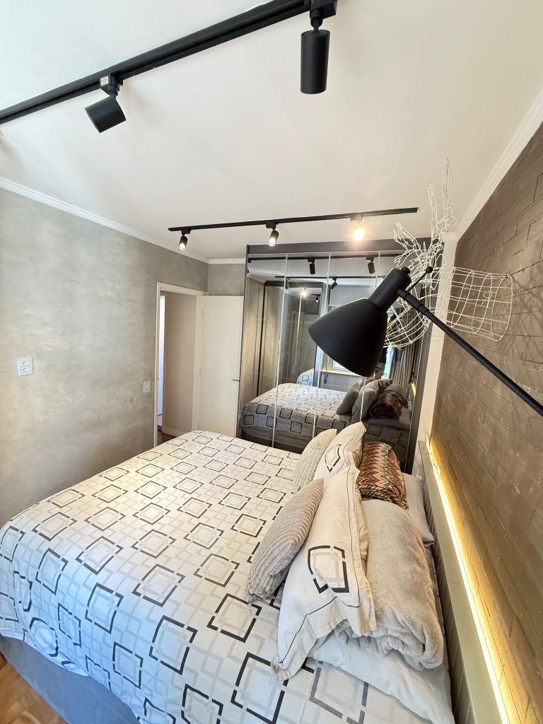 Apartamento reformado e pronto para morar em Perdizes!