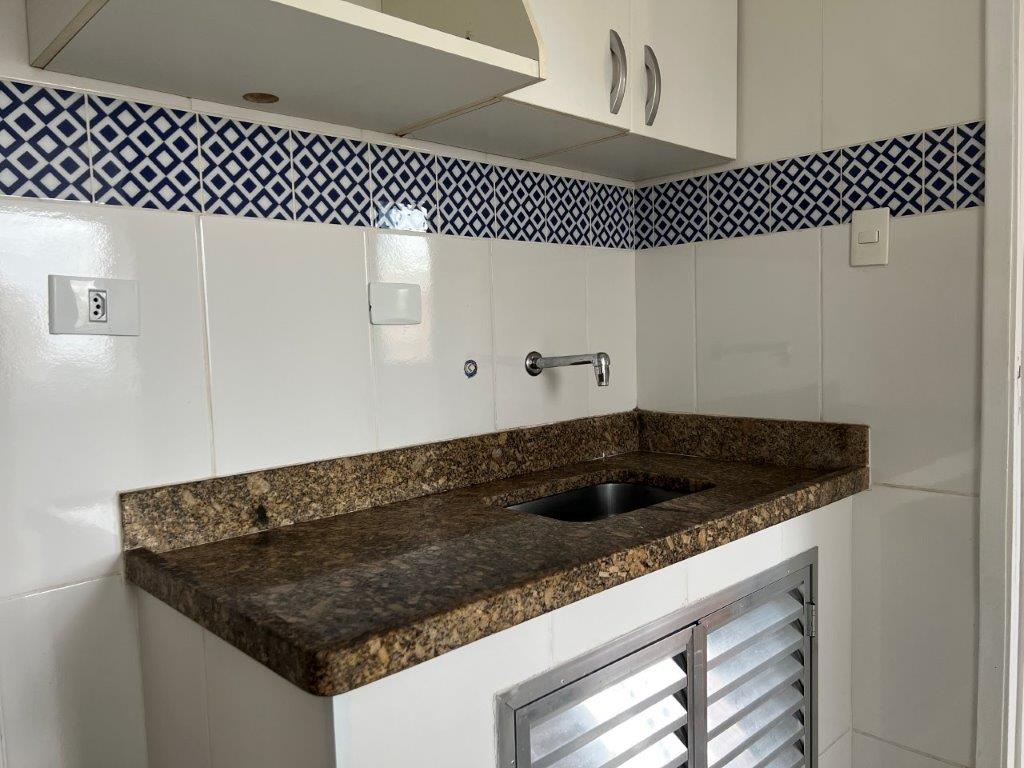 SUMAREZINHO APARTAMENTO PARA LOCAÇAO COM UM QUARTO  (KIT) SEM VAGA
