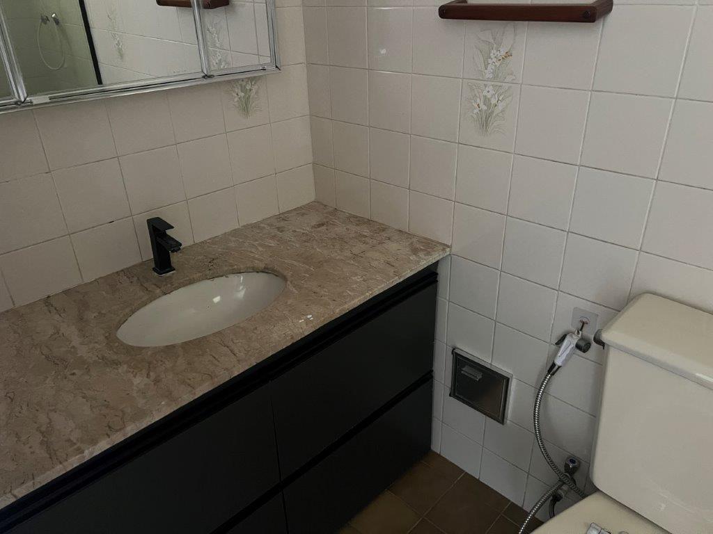 ALTO DE PINHEIROS APARTAMENTO PARA LOCAÇÃO COM 2 DORMITÓRIOS E COM VAGA FIXA